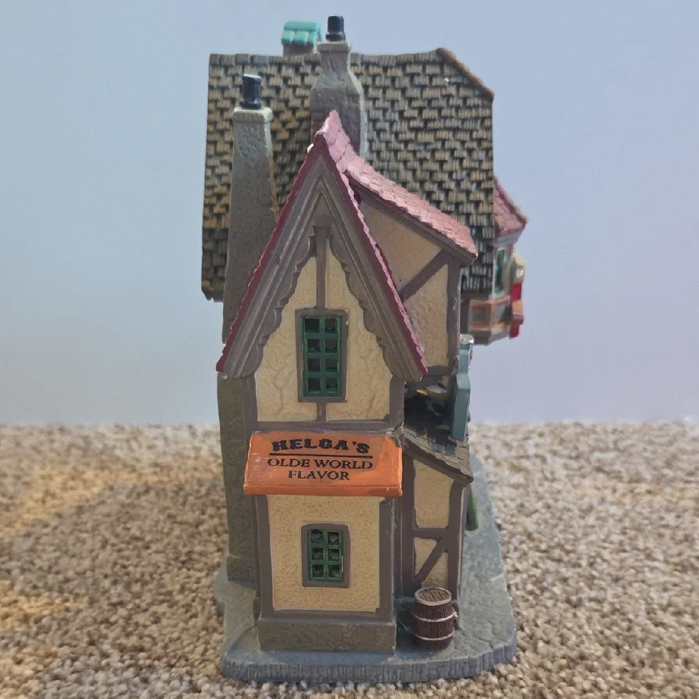 Lemax charming building